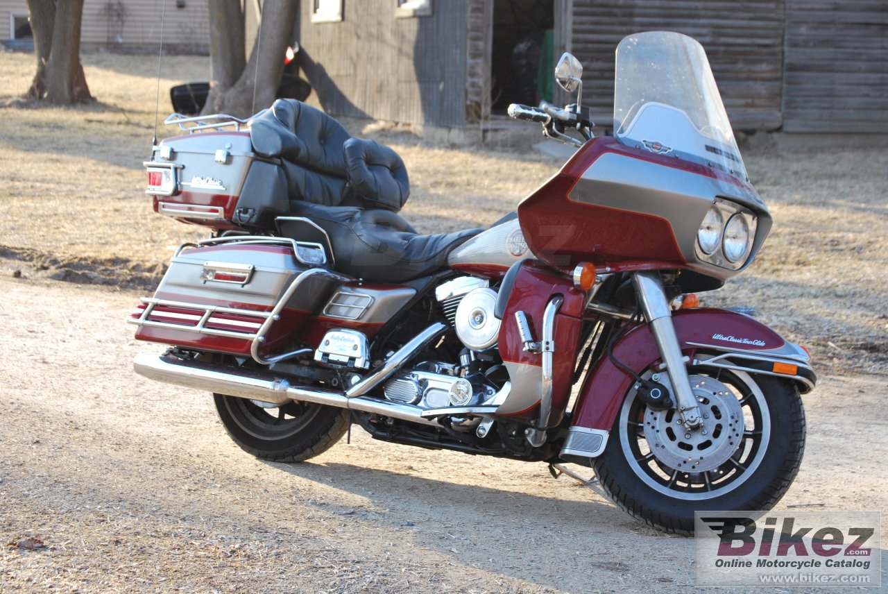 Big  ultra classic tour glide picture and wallpaper from Bikez.com